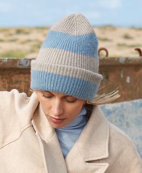 Beechfield Colour Block Beanie Thumbnail